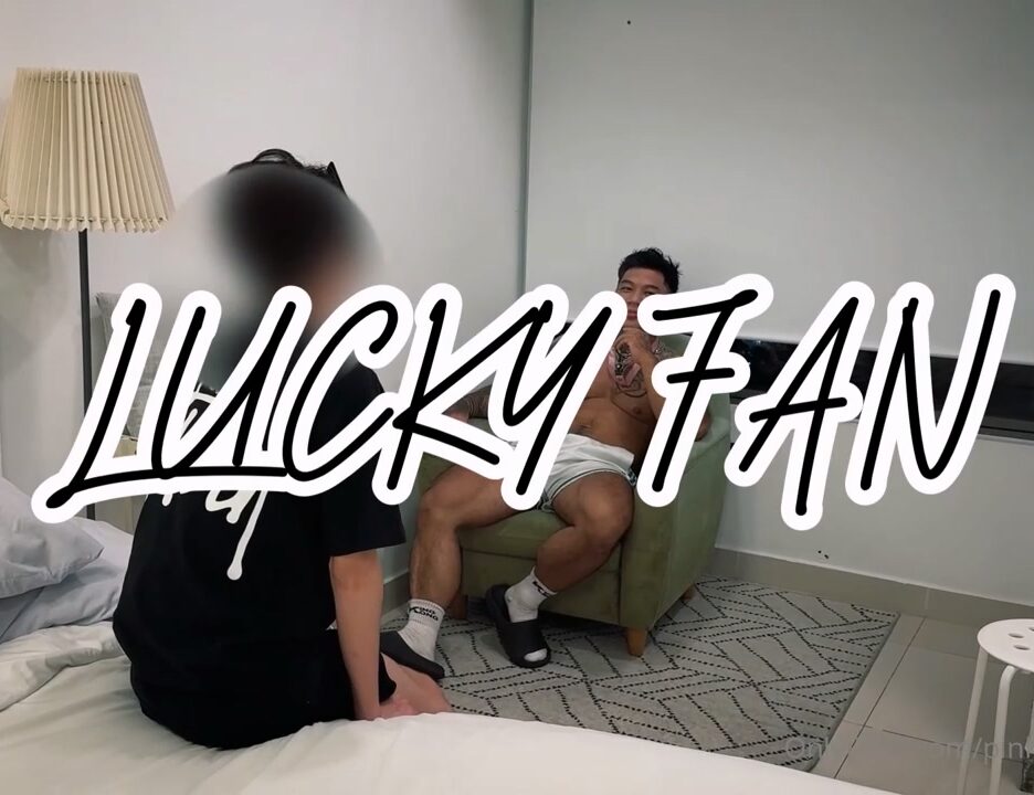 Pinky Nguyen x Lucky fan