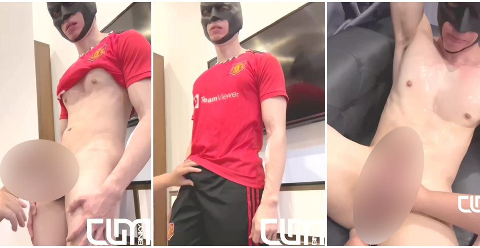 Binky cum x boy đá banh cặc bự